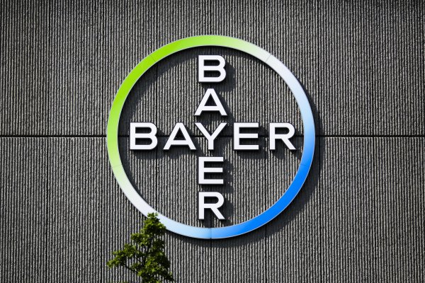 ФАС одобрила рекордную сделку Bayer по покупке Monsanto