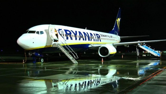 Ryanair отменила 150 рейсов в Германии