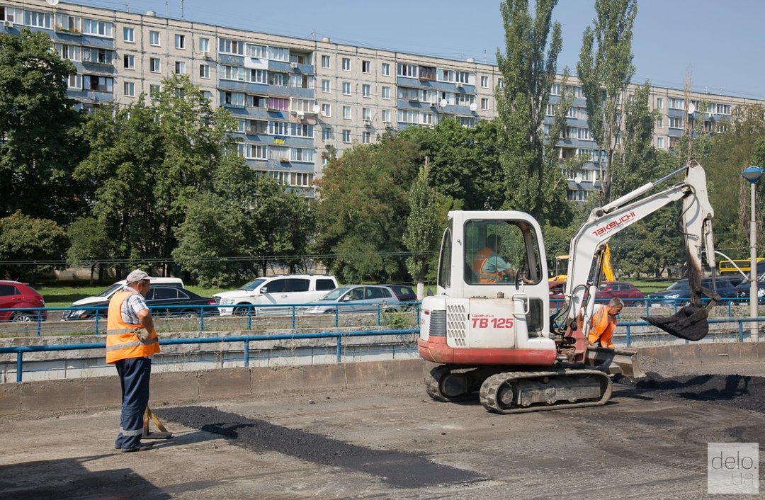 "Киевавтодор" объявил тендеров на почти 800 млн грн