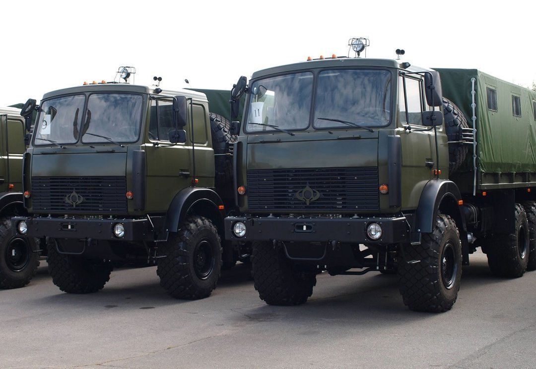 Вместо "УРАЛов". Армии передали партию грузовиков "Богдан"