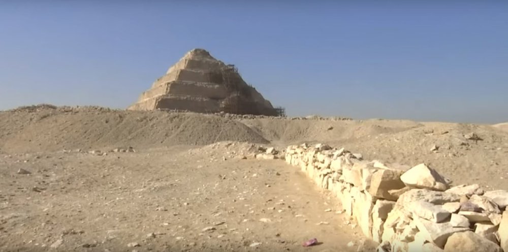 В Египте обнаружили нетронутую гробницу верховного жреца
