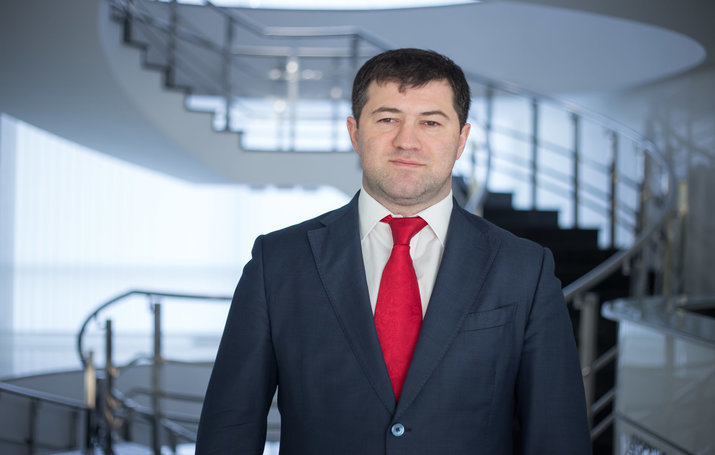 Насиров баллотируется в президенты: принес документы в ЦИК