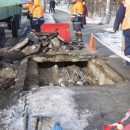 В районе метро "Дарница" провалилась часть моста
